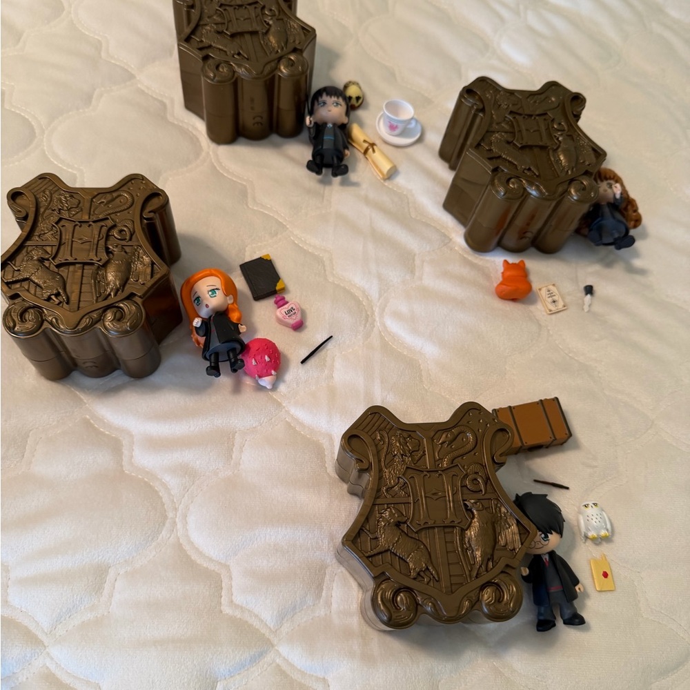 Harry Potter Themed Collectible Figures and Boxes